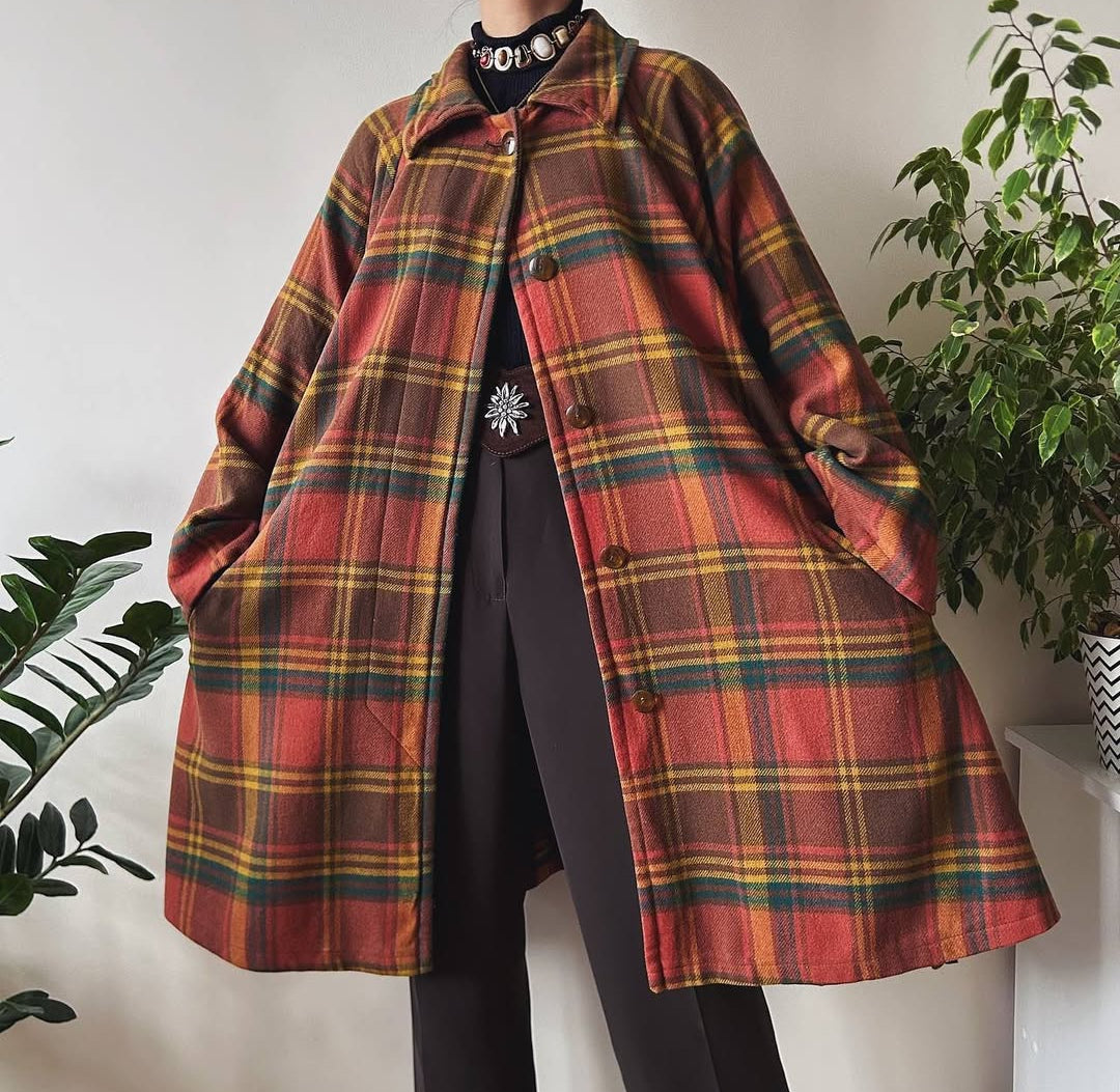 Vintage/Retro Plaid Coat